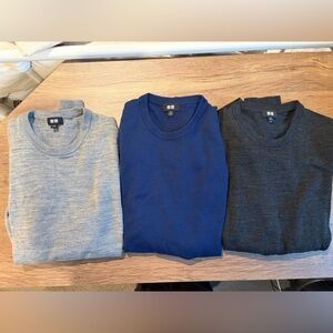 Uniqlo men’s 100% wool crew neck sweater bundle size XS